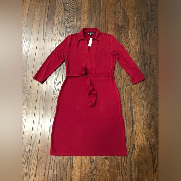 Brooks Brothers Dresses & Skirts - Brooks Brothers Women’s XS Red V-Neck Collared 3/4 Sleeved Belted Sheath Dress